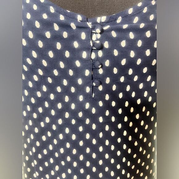 Gap Navy Tank Top - Picture 3 of 3